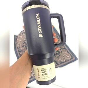 New STANLEY Quencher Pro Tour Tumbler cup 30 OZ Blue Corn Father's Day Gift